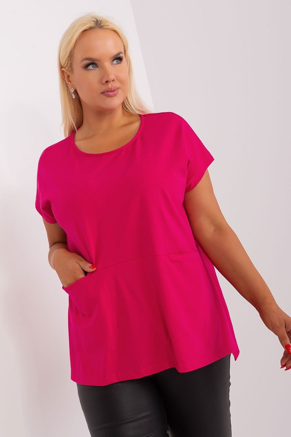 Plus size blouse model 182734